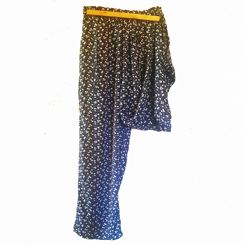 Pantalon ample imprimé fleuri – Image 4