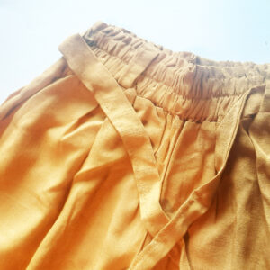 Pantalon ample, Jaune moutarde